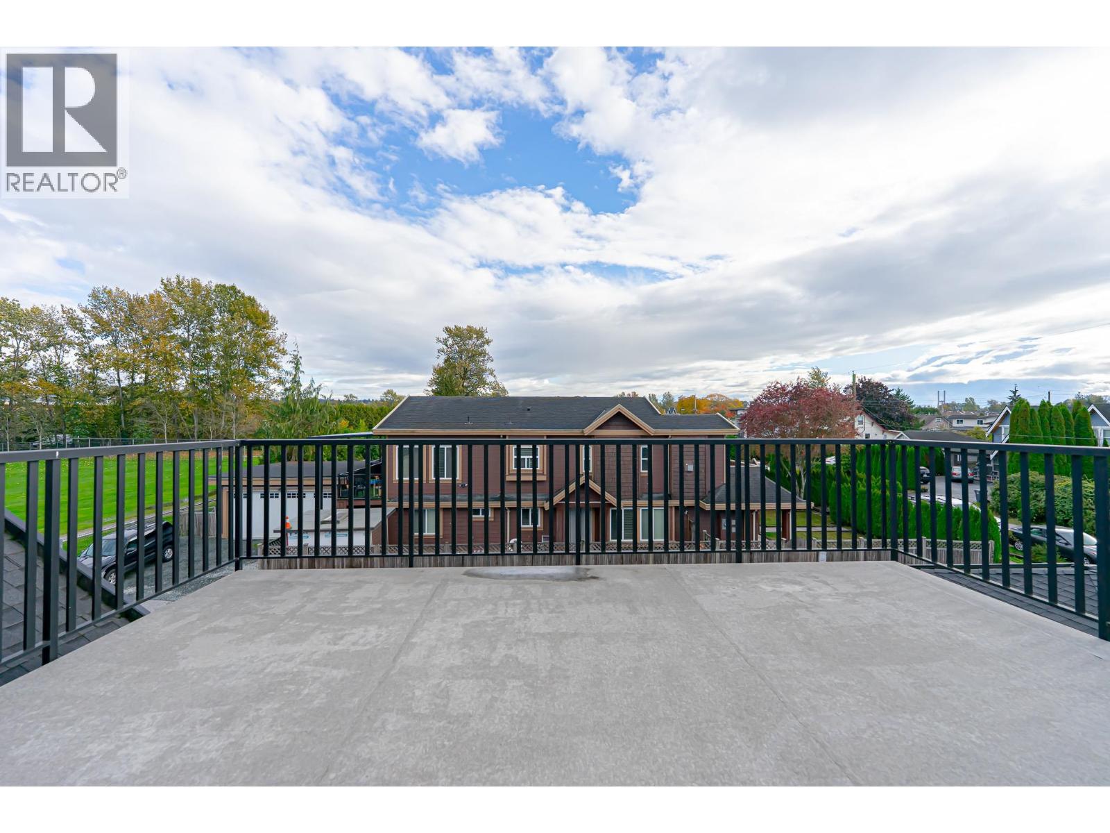 520 Ewen Avenue Property Photo 13