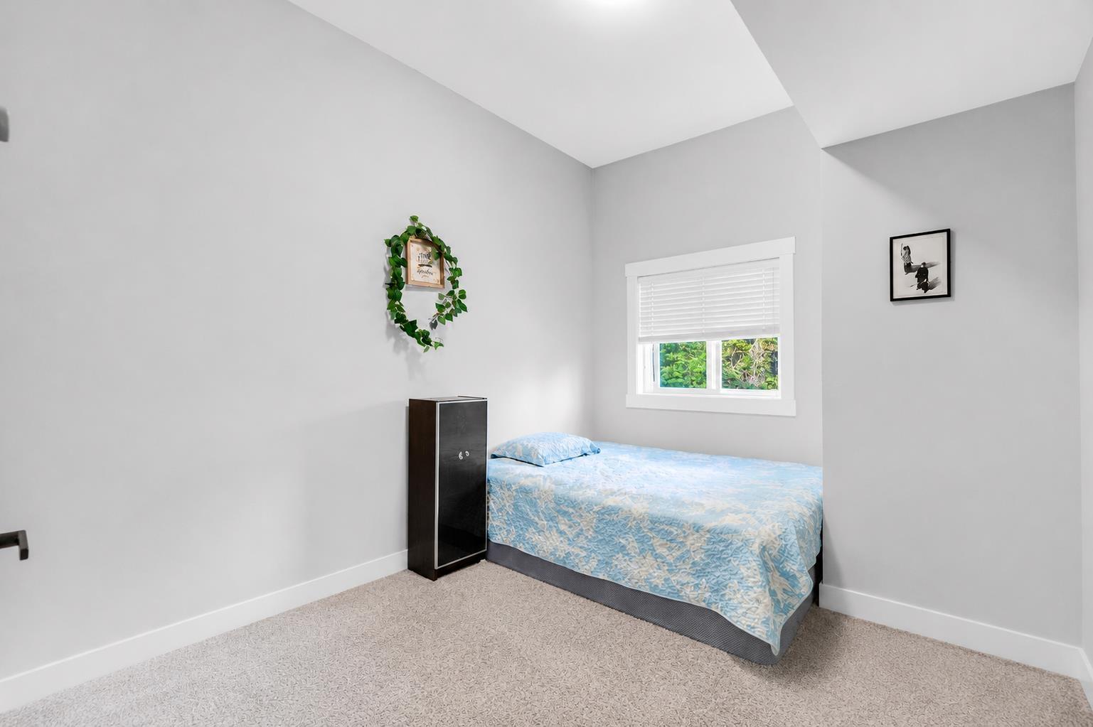 23 7247 140 Street Property Photo 14