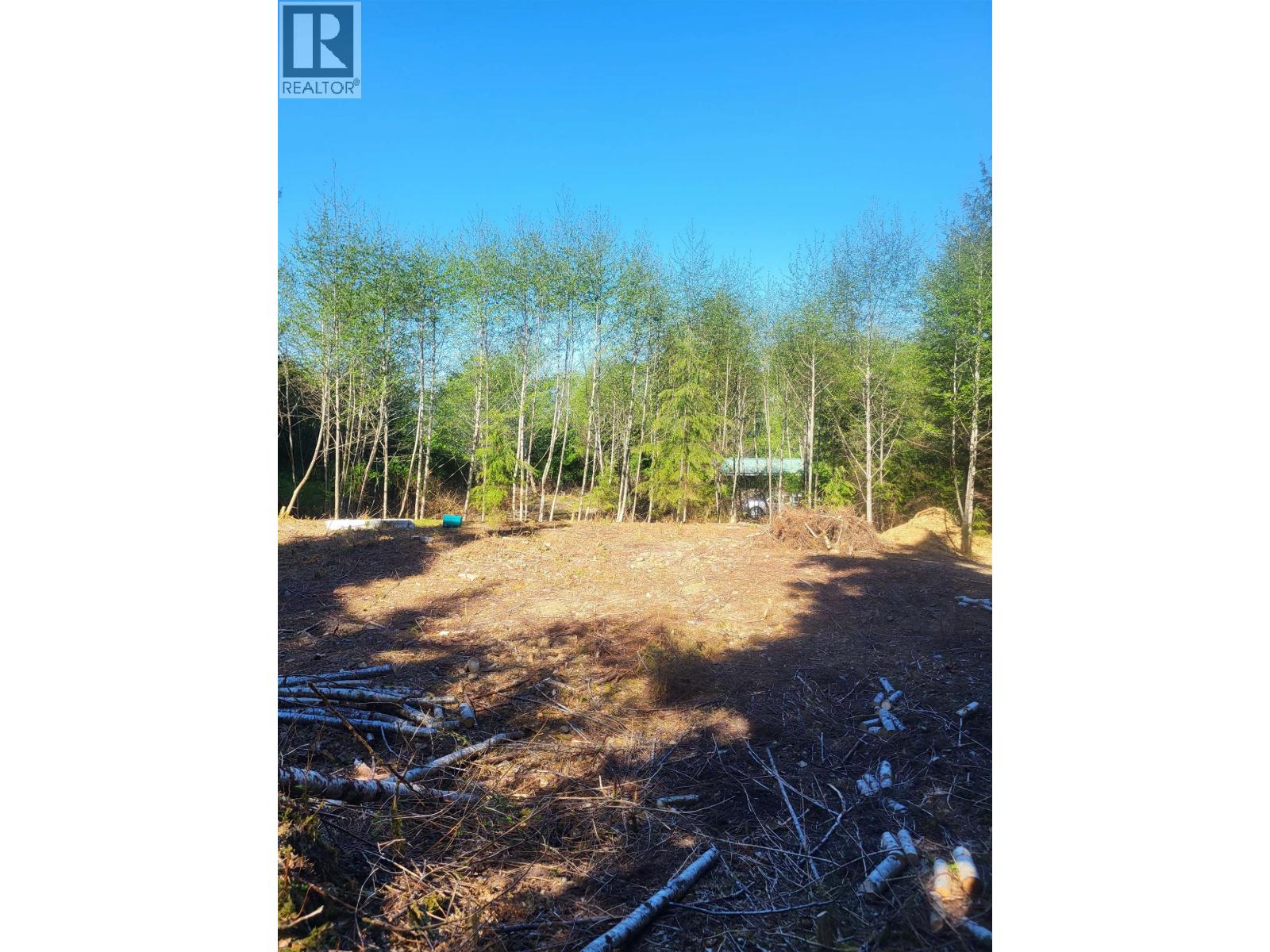 250 Bayview Drive Property Photo 6