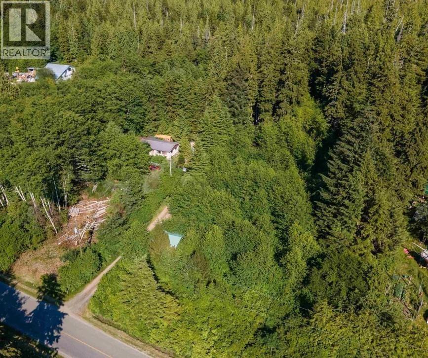 250 Bayview Drive Property Photo 8