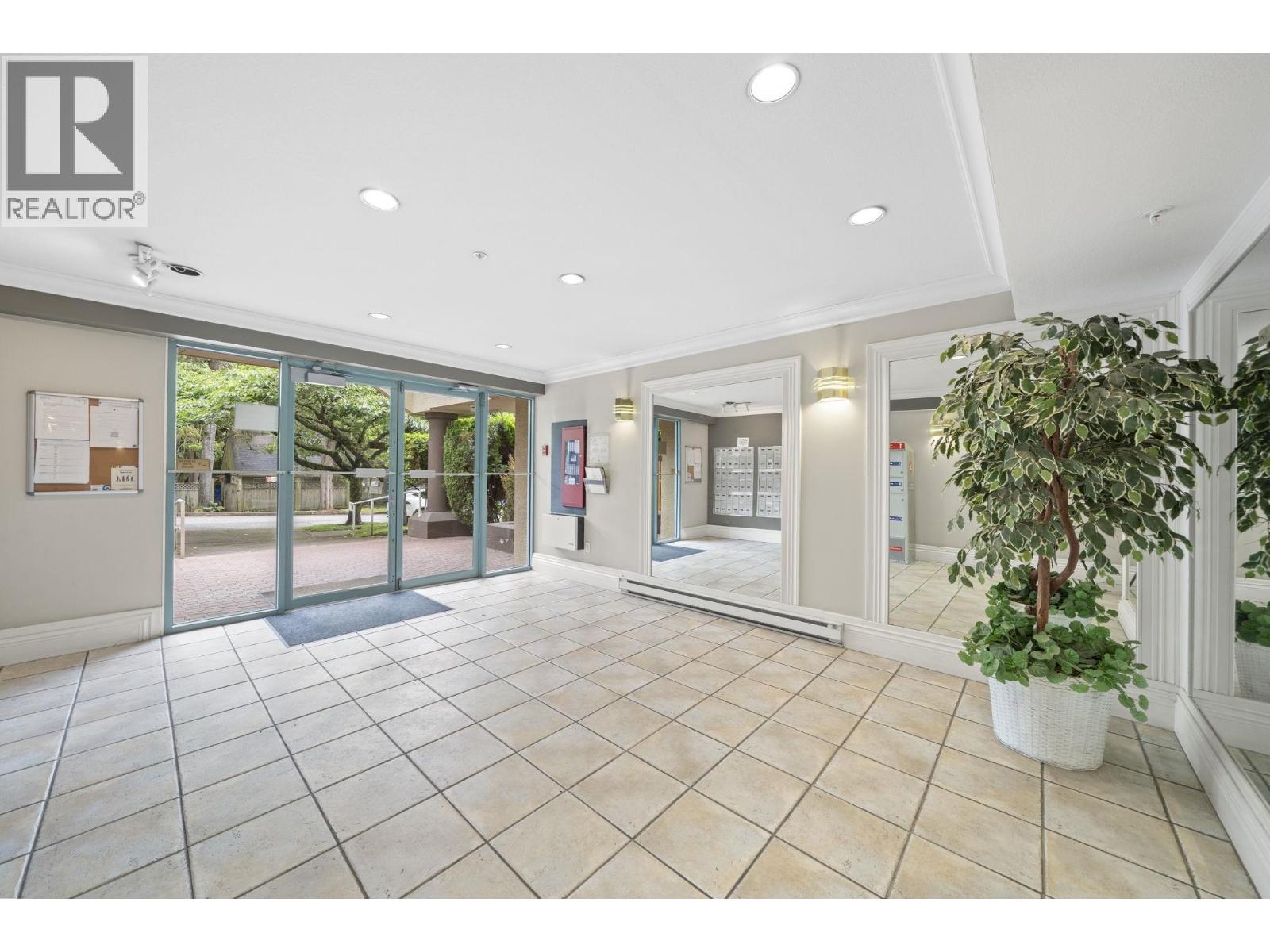 305 1009 Howay Street Property Photo 23