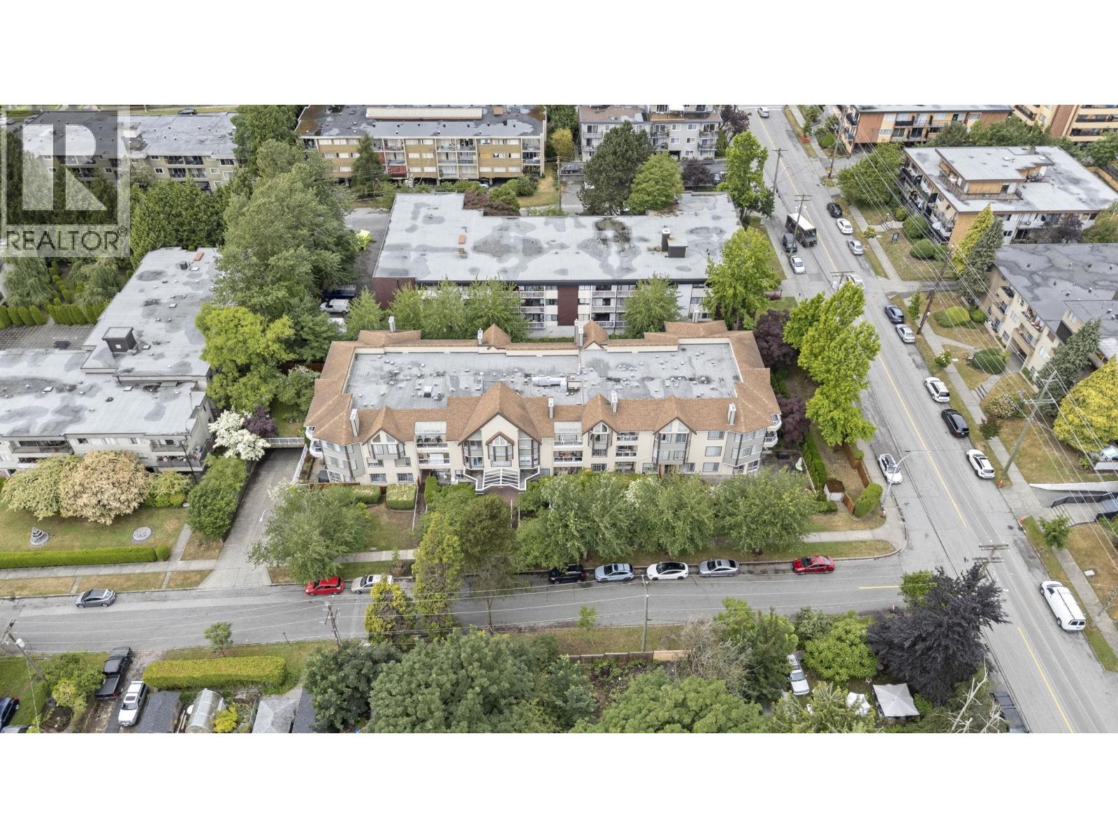 305 1009 Howay Street Property Photo 27