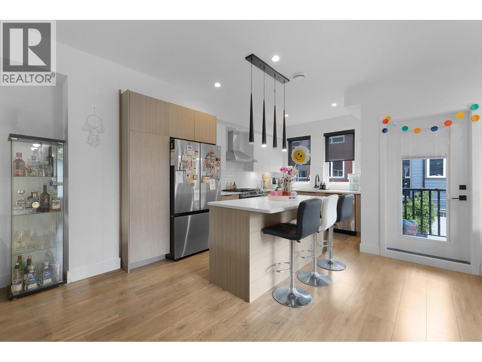 46 11851 232 Street Property Photo 8