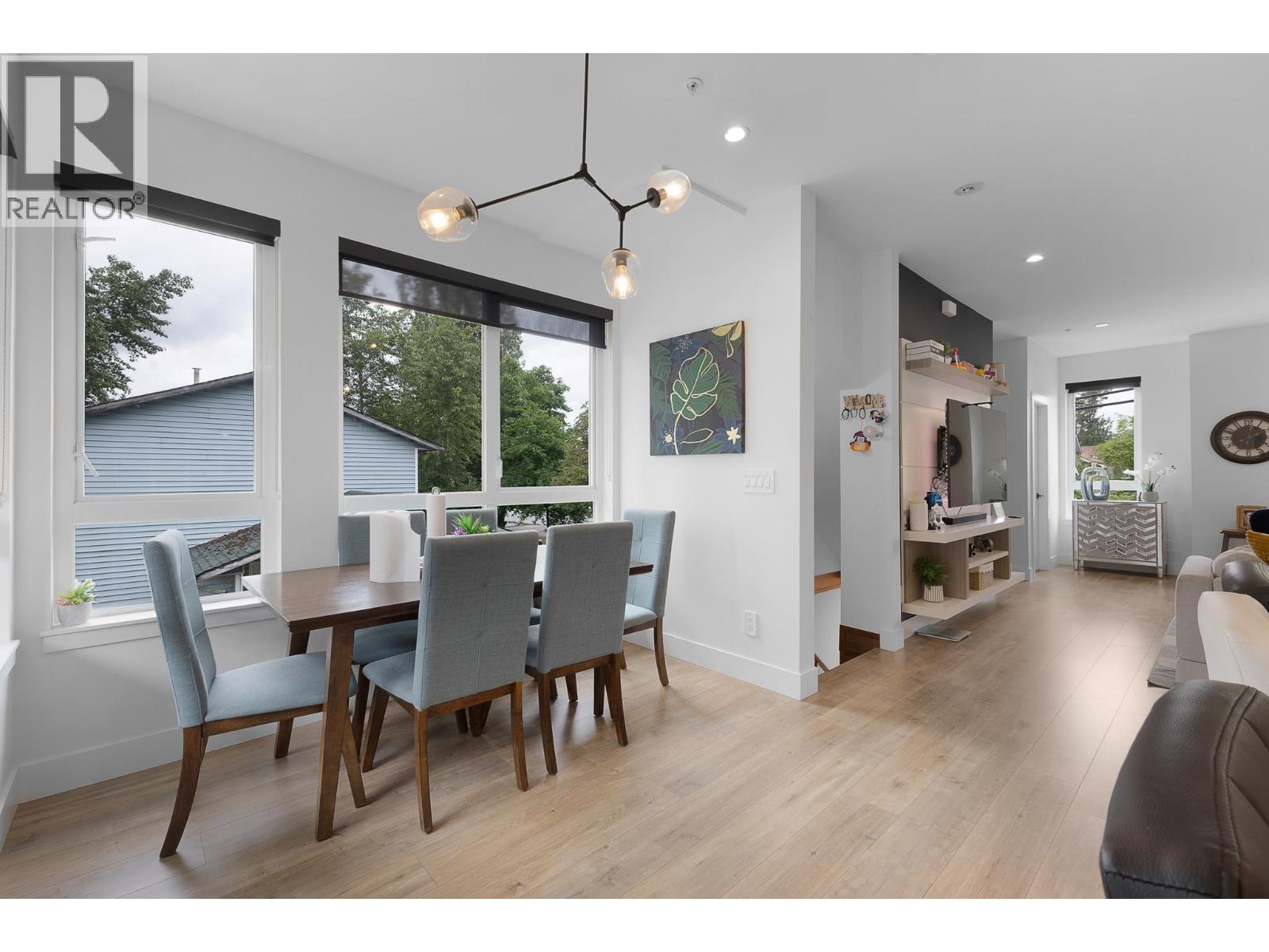46 11851 232 Street Property Photo 14