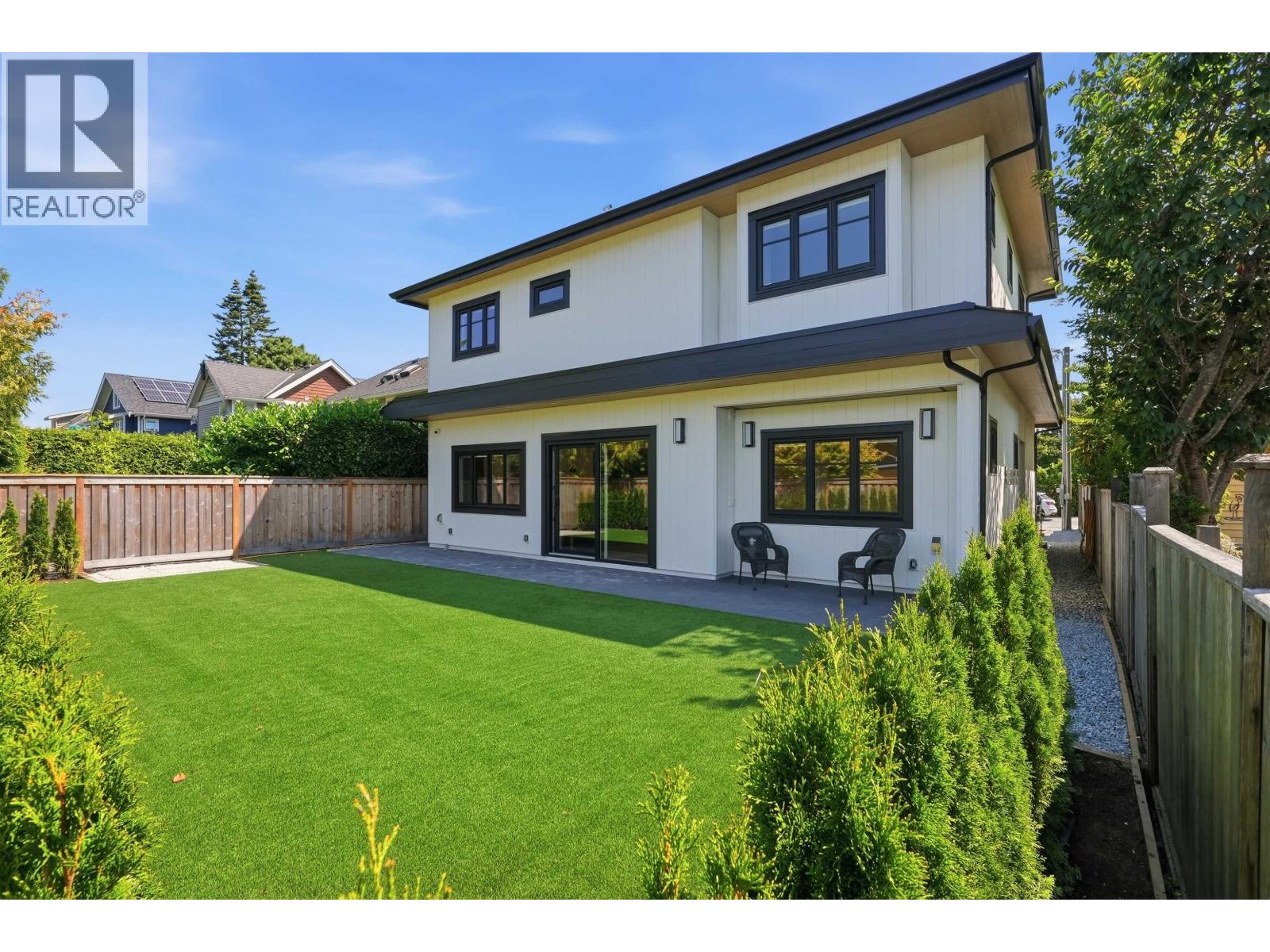 173 66a Street Property Photo 18