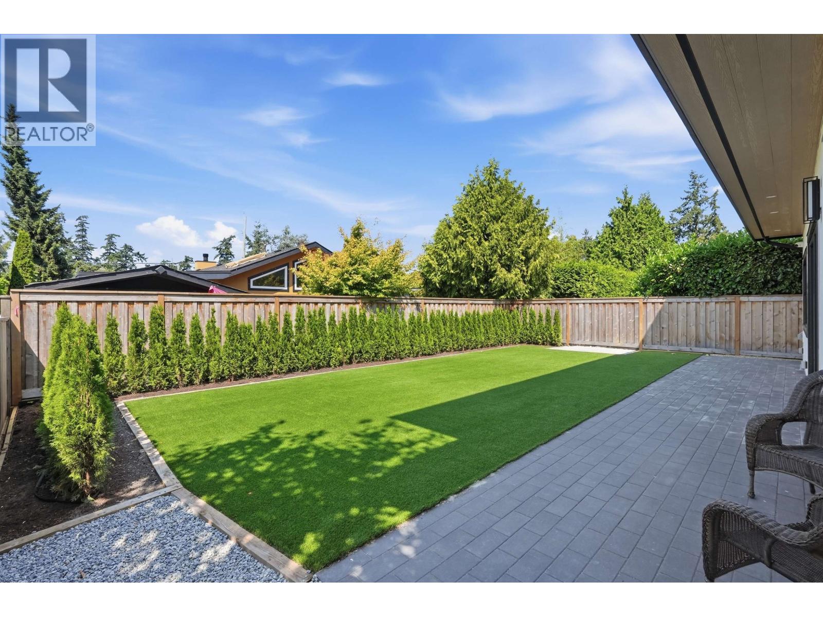 173 66a Street Property Photo 20