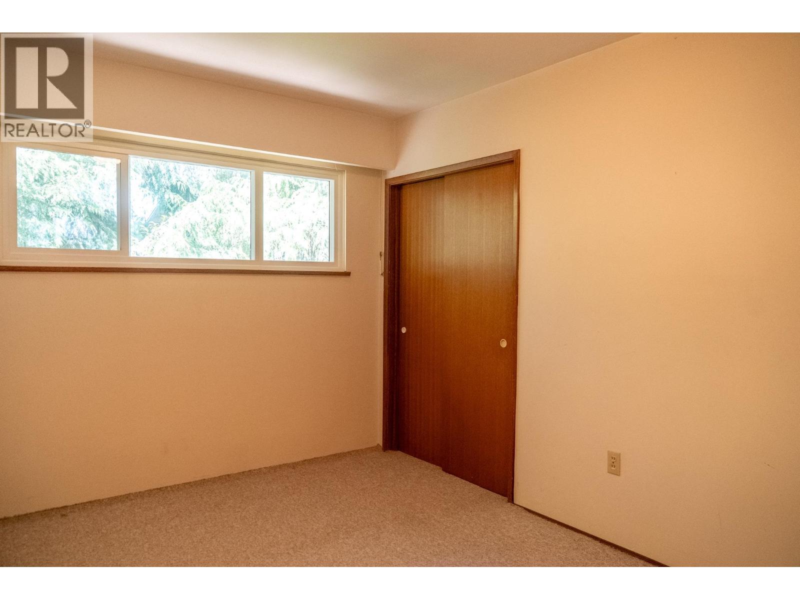 2610 Gunwhale Road Property Photo 21