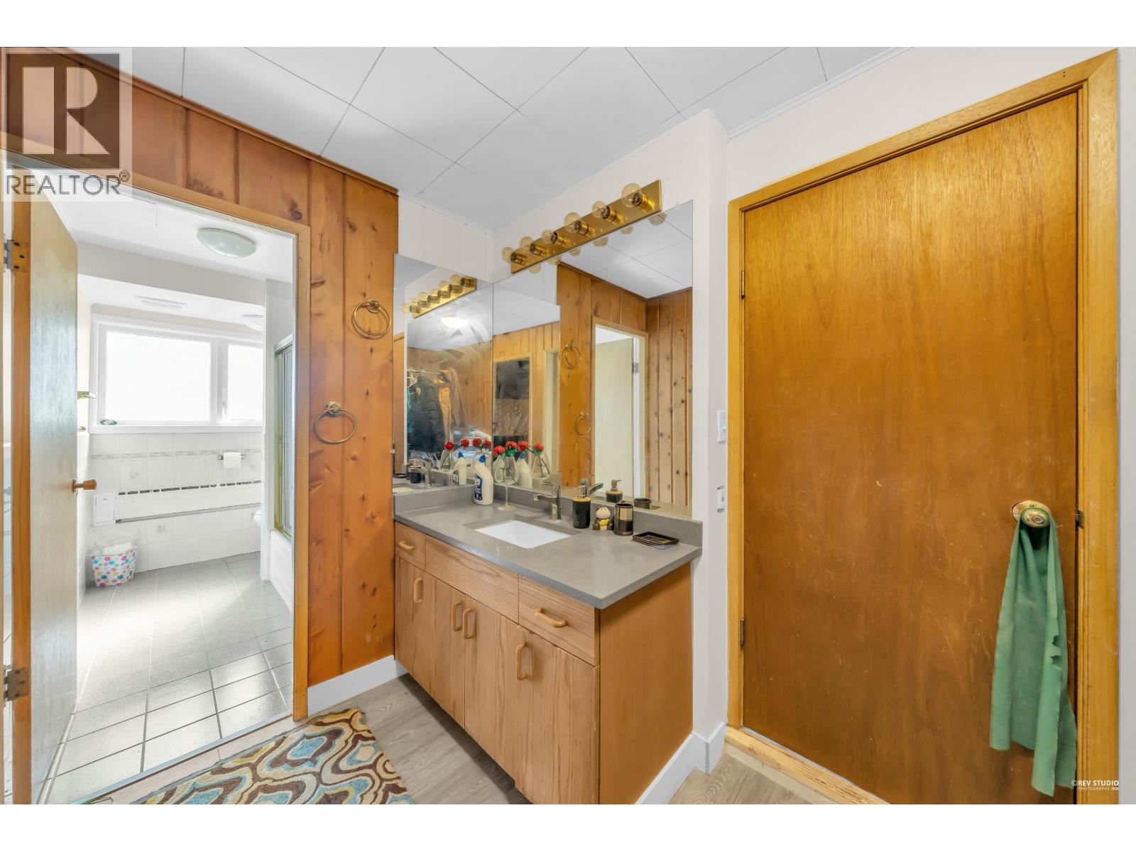 1230 Queens Avenue Property Photo 22