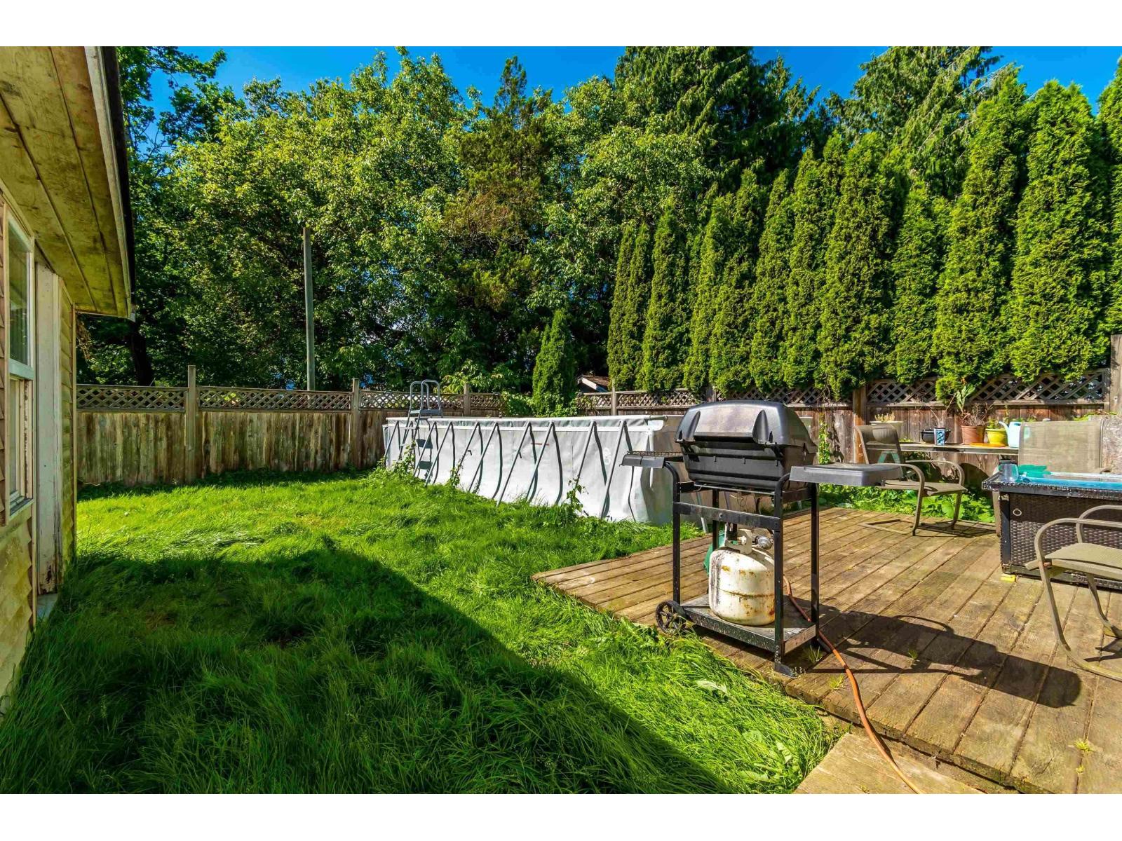 9475 Stanley Street Property Photo 17