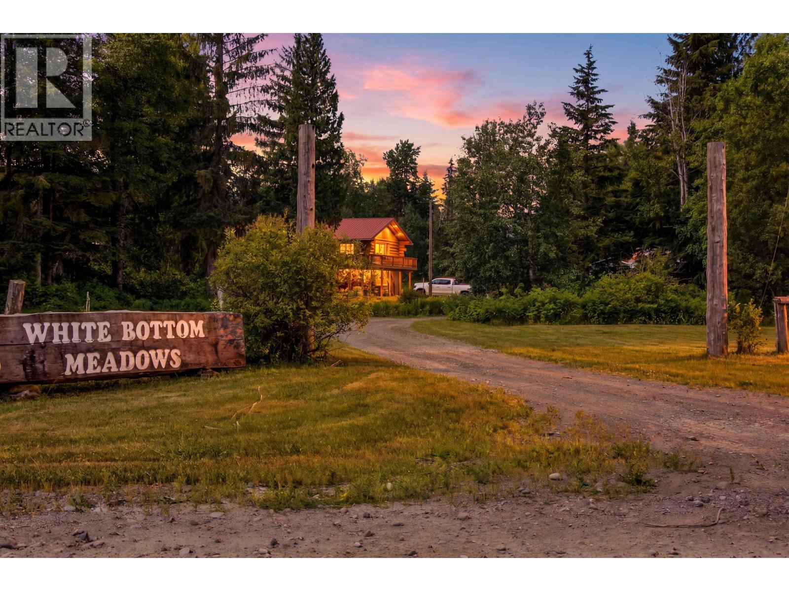601 Whitebottom Road Property Photo 1