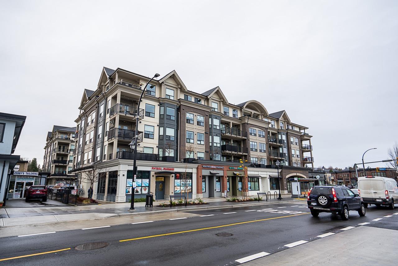 301 2493 Montrose Avenue Photo de la propriété 1