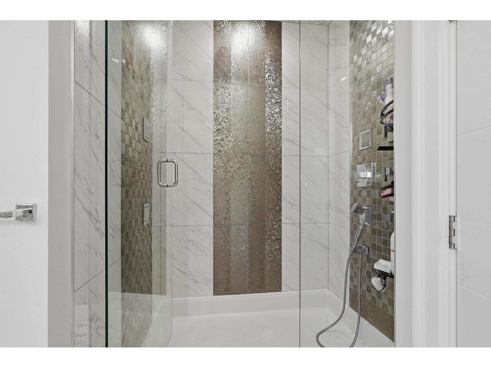 17108 4 Avenue Property Photo 29