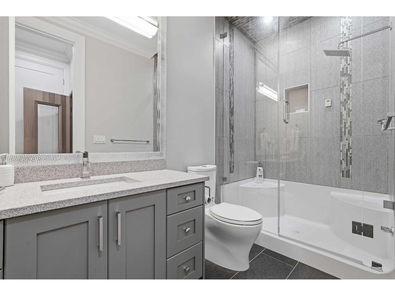17108 4 Avenue Property Photo 37