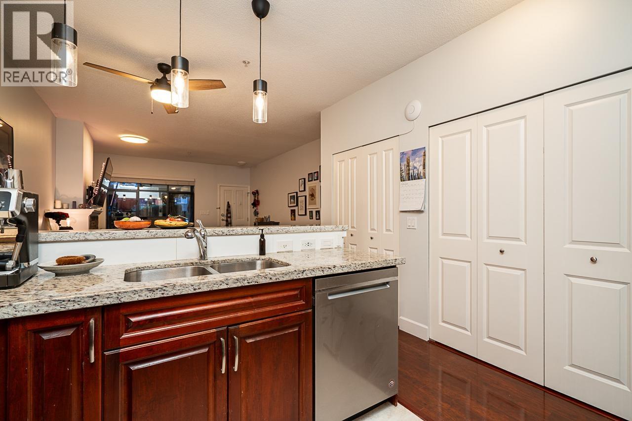 7 221 Ash Street Property Photo 16