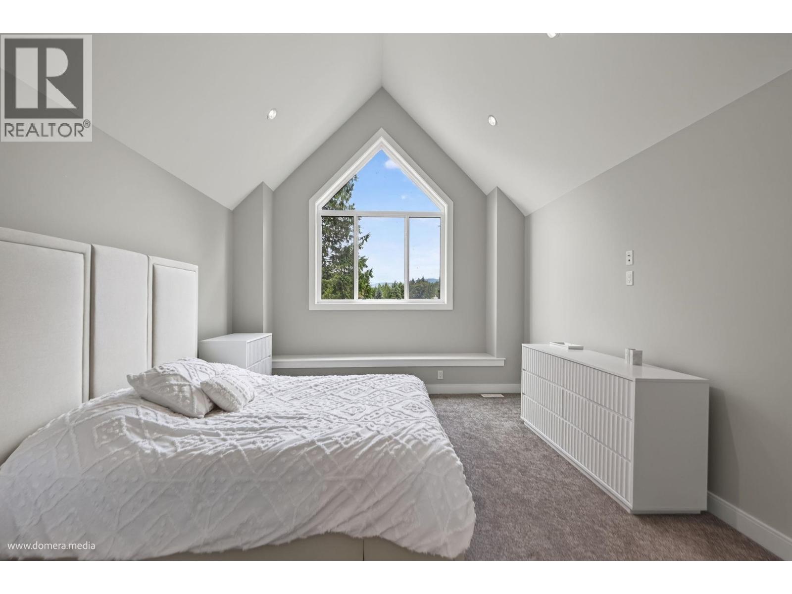 23376 124 Avenue Property Photo 7