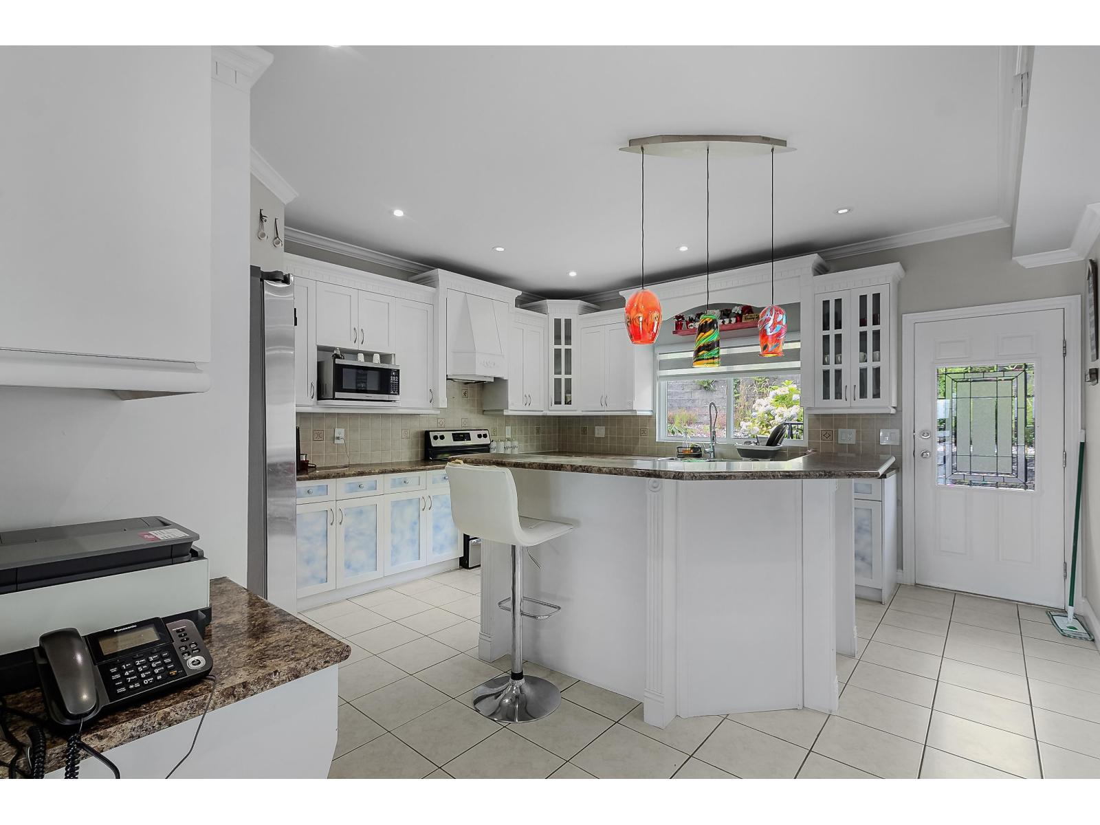 33821 Grewall Crescent Property Photo 14