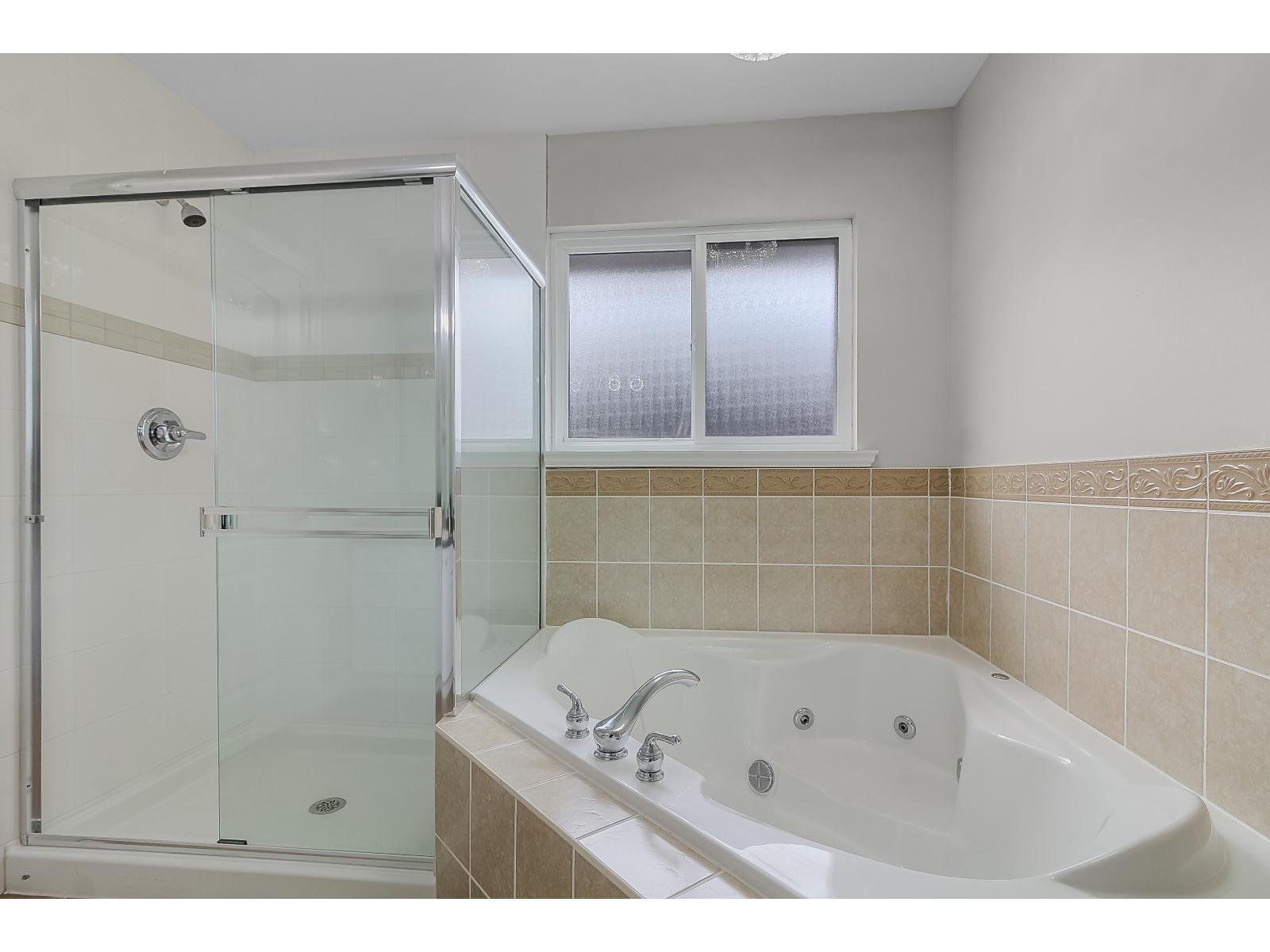 33821 Grewall Crescent Property Photo 26