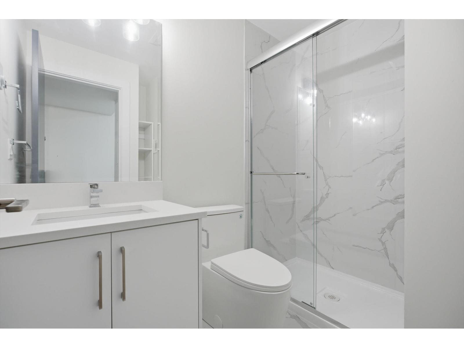 17130 1 Avenue Property Photo 26