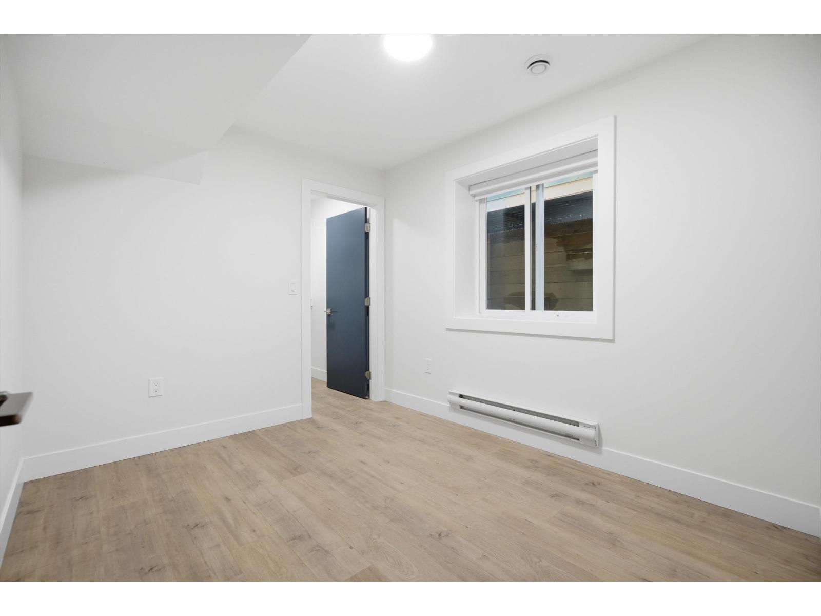 17130 1 Avenue Property Photo 27