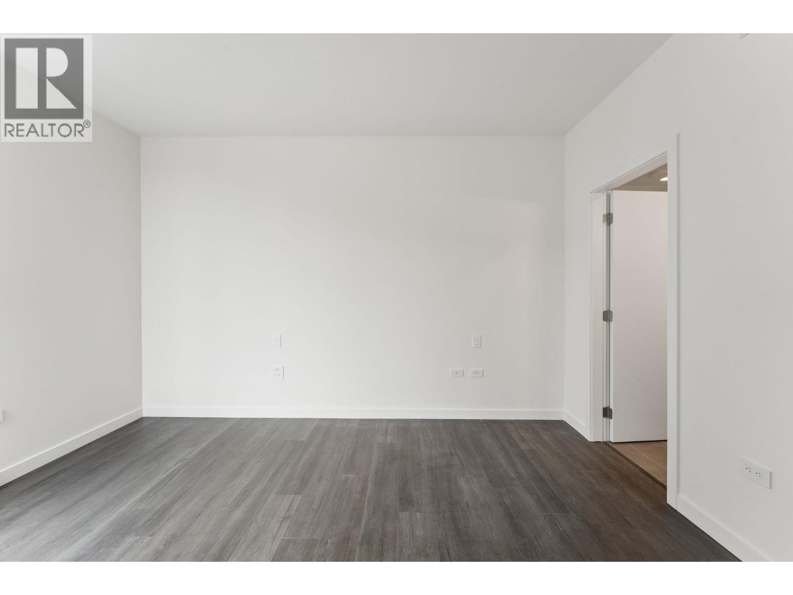 421 1500 Scott Crescent Property Photo 23