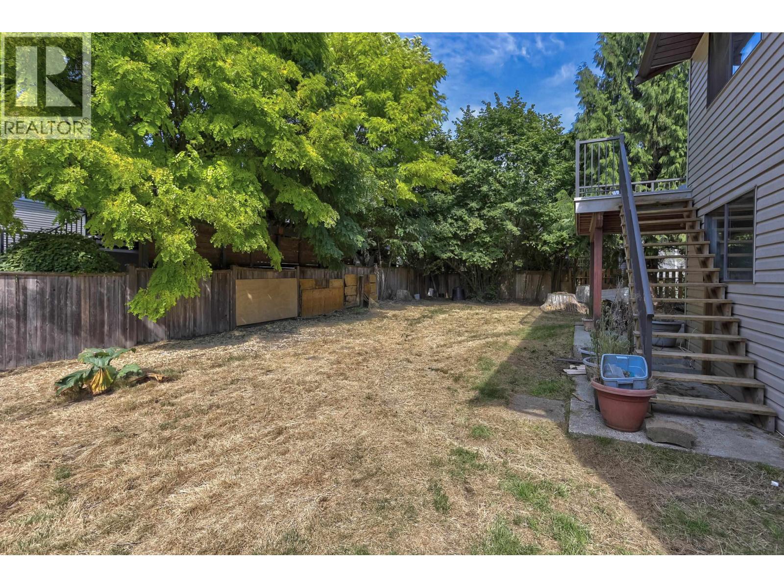 12229 Forest Place Property Photo 26