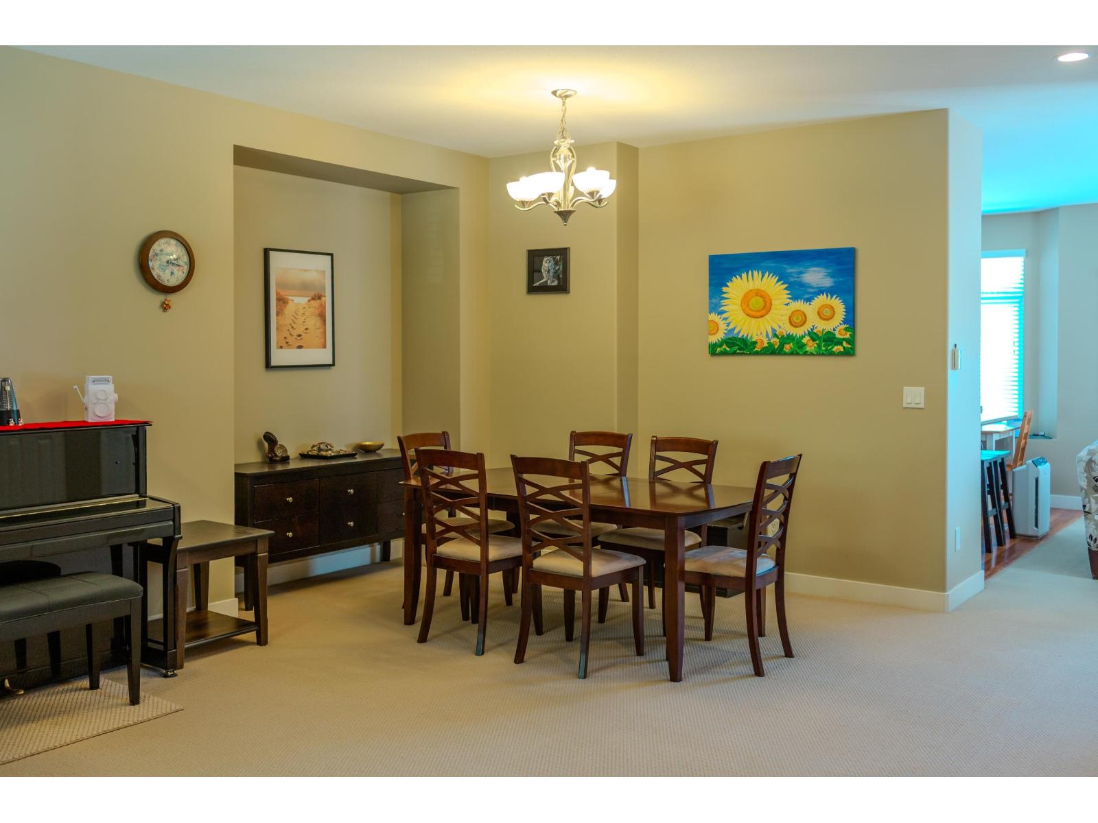 6102 150 Street Property Photo 4
