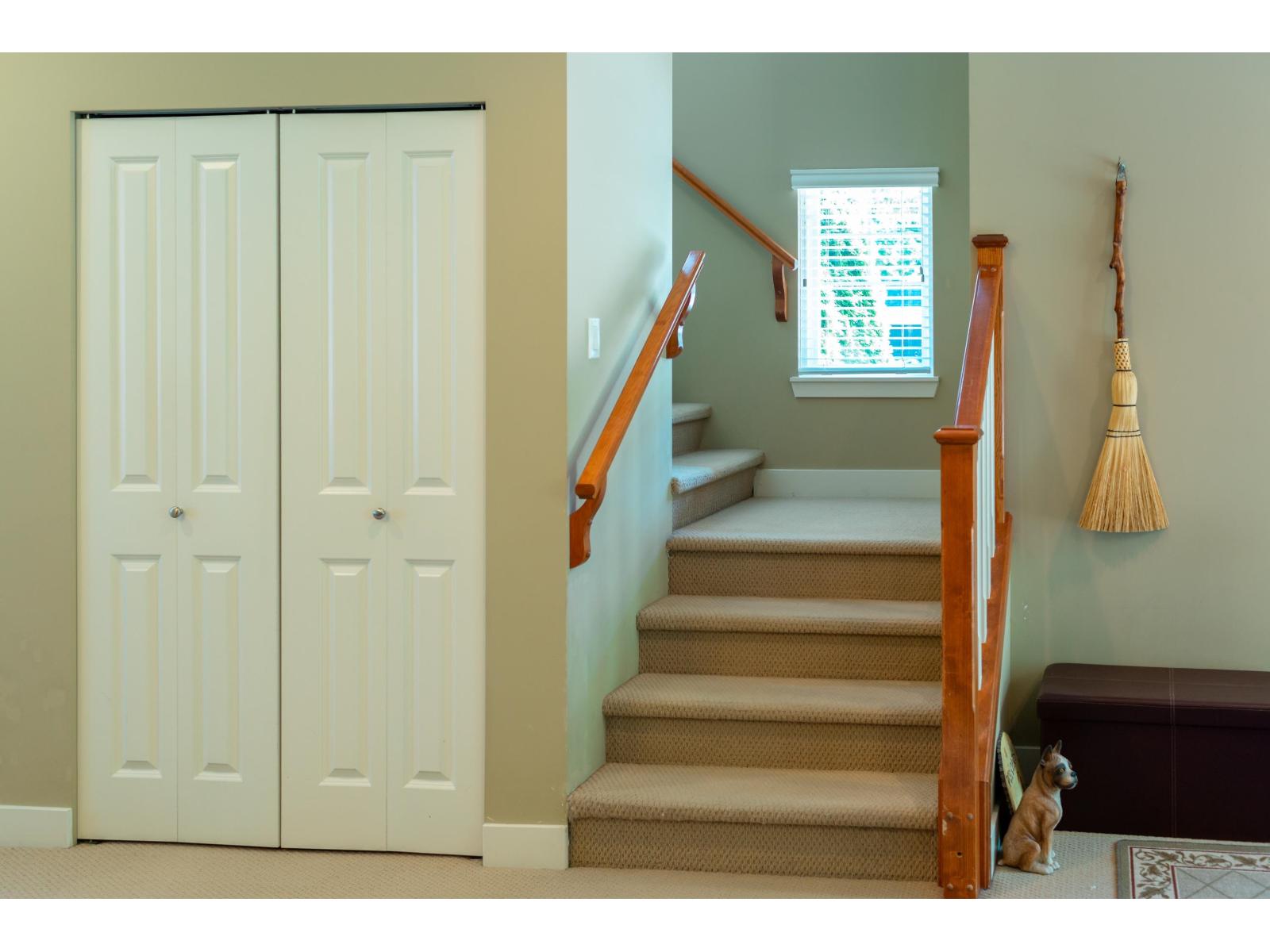 6102 150 Street Property Photo 6