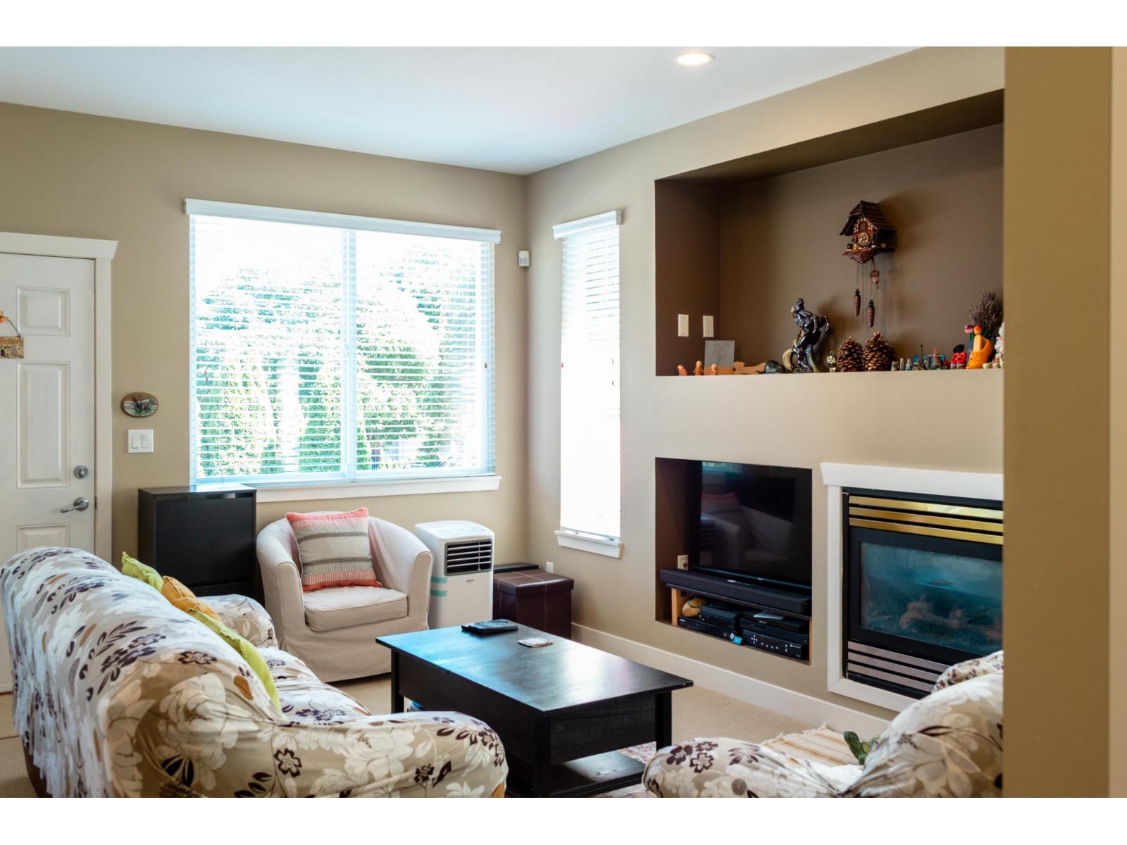 6102 150 Street Property Photo 11
