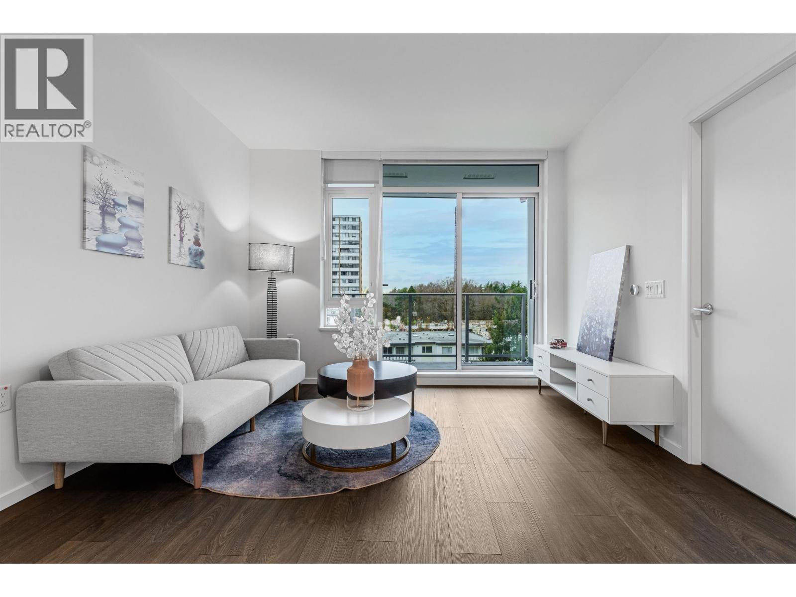 528 6300 Minoru Boulevard Property Photo 7