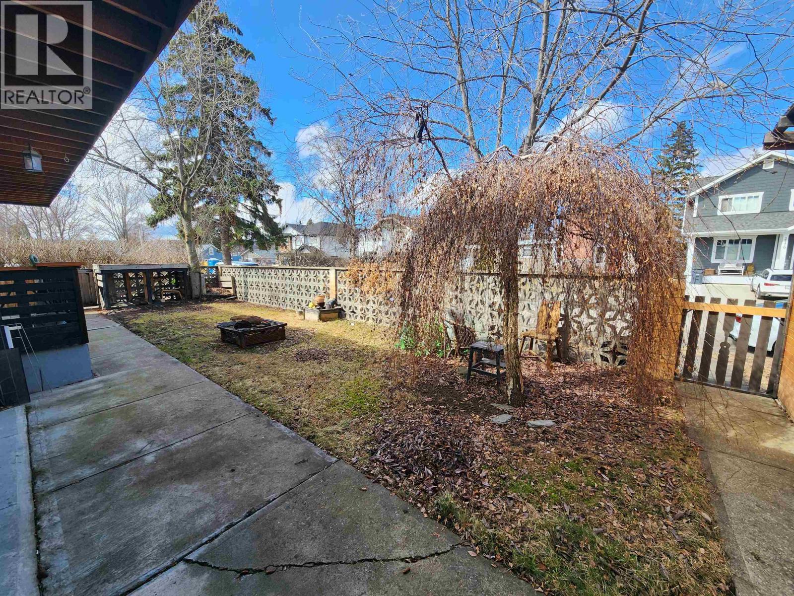 2189 Mcbride Crescent Property Photo 21