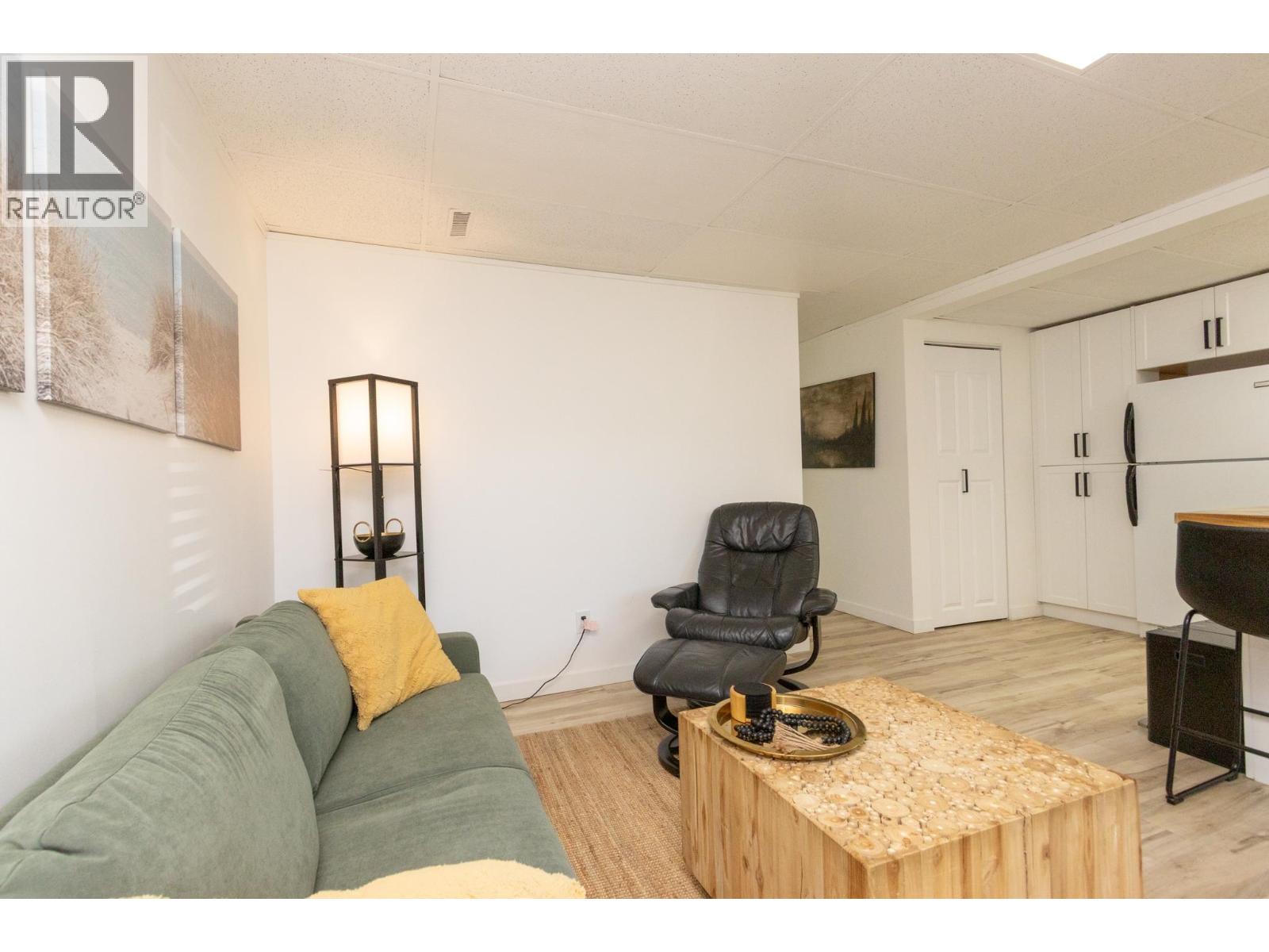 22531 Kendrick Loop Property Photo 9