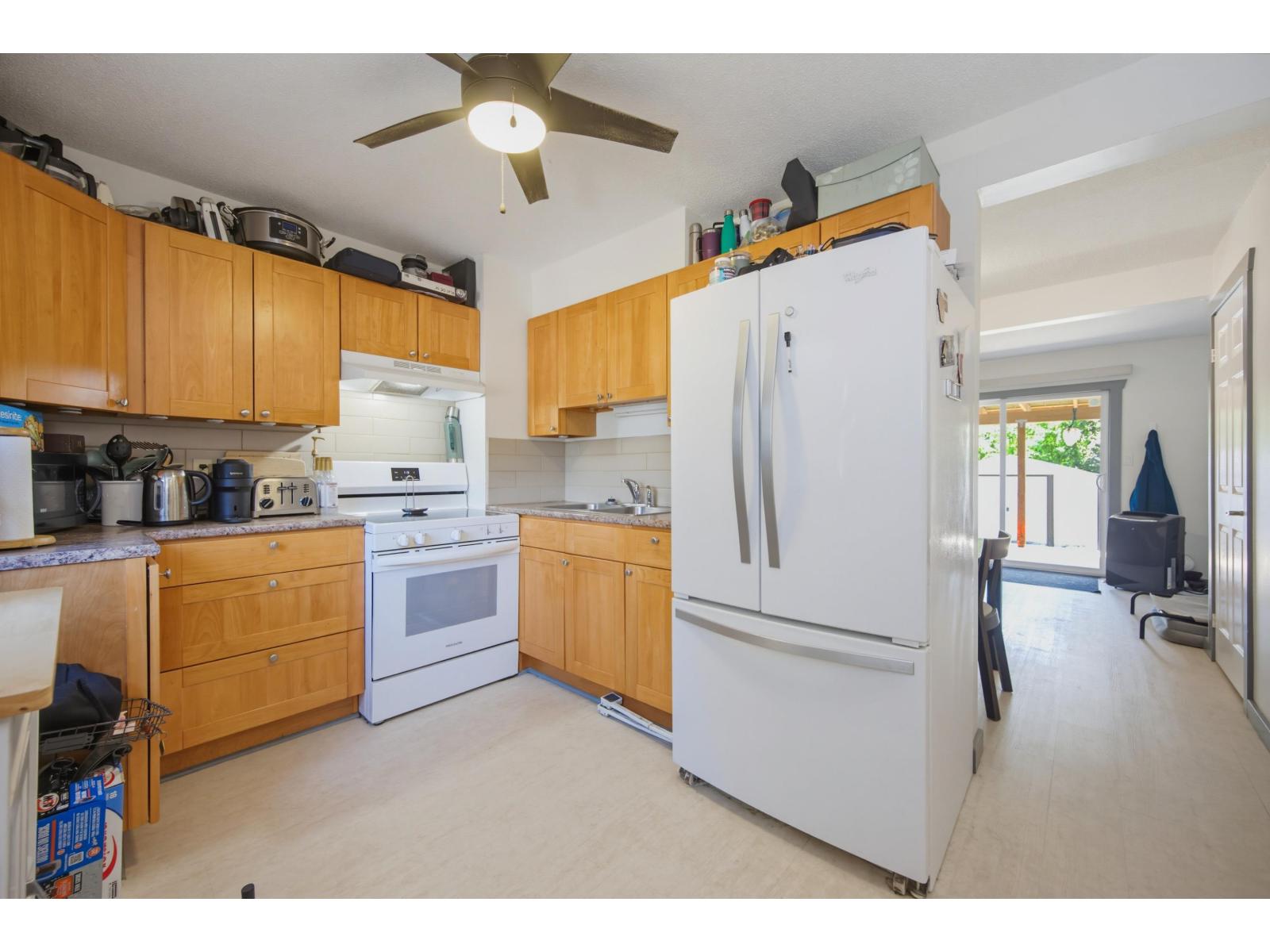 28 5351 200 Street Property Photo 10
