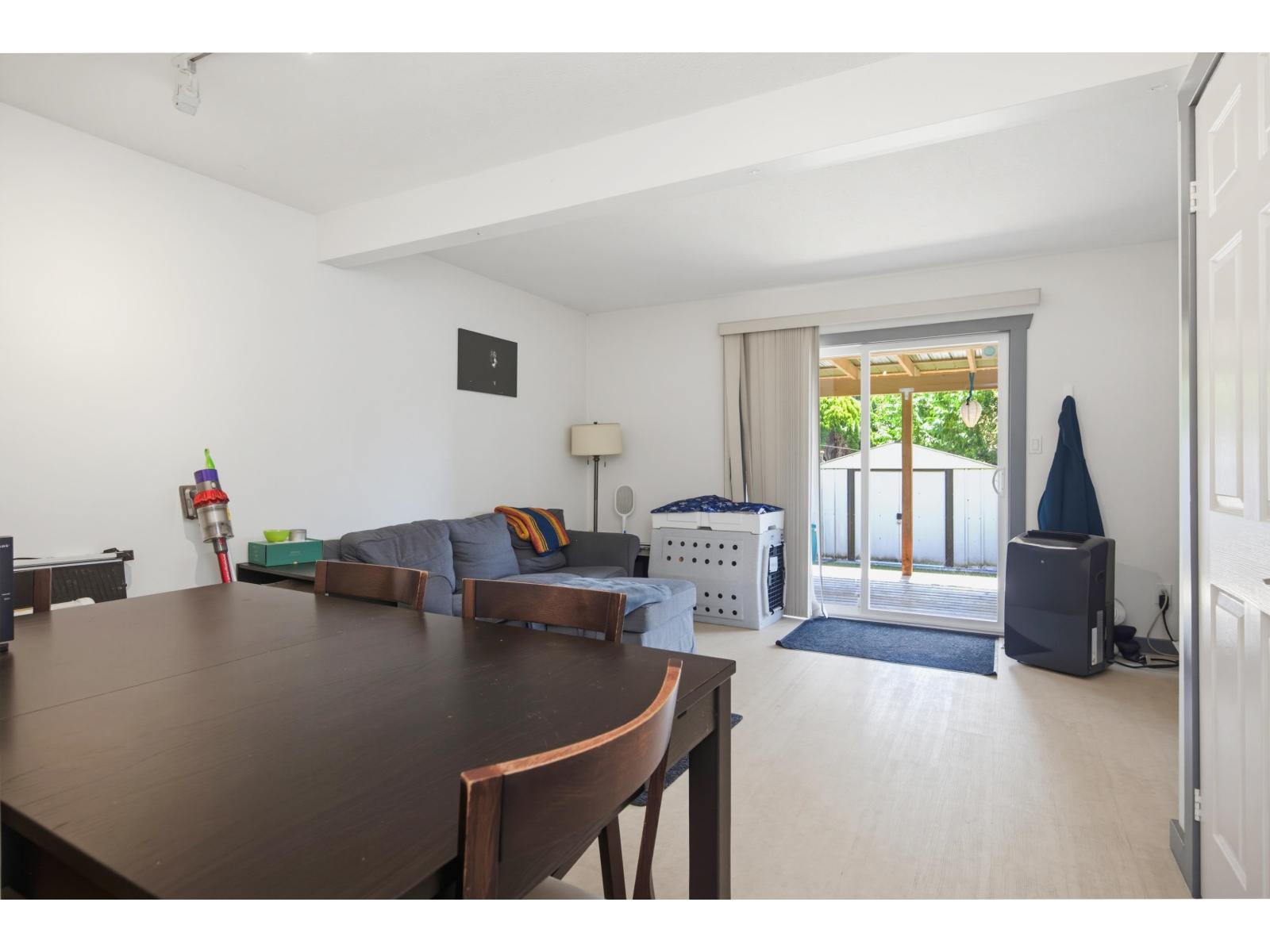 28 5351 200 Street Property Photo 11