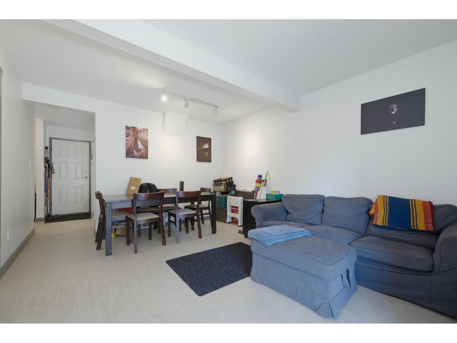 28 5351 200 Street Property Photo 15