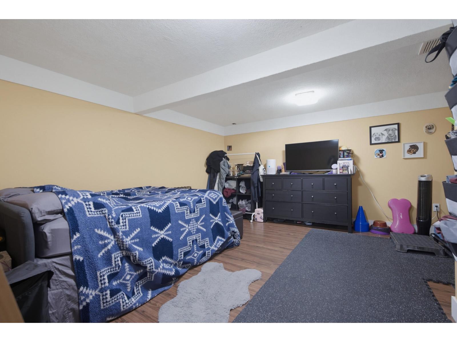28 5351 200 Street Property Photo 24