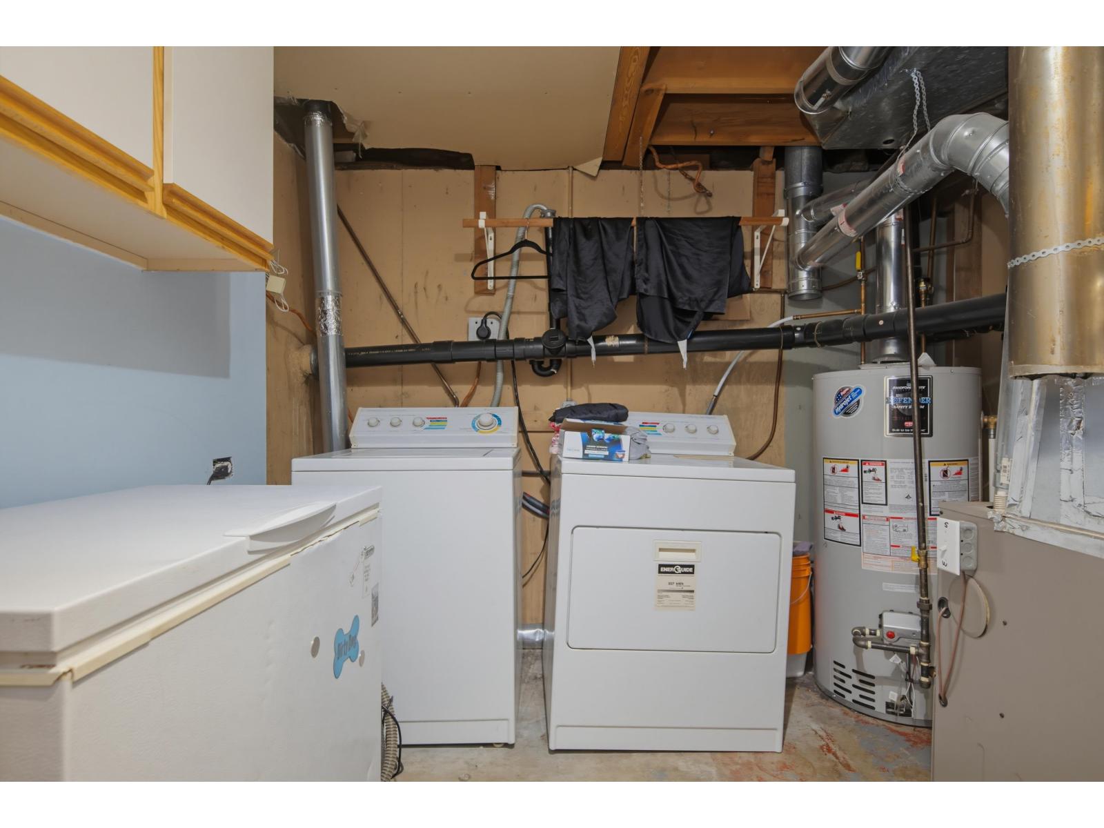 28 5351 200 Street Property Photo 27