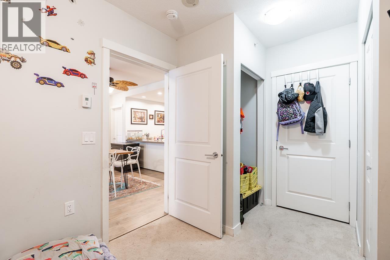 1006 3281 E Kent Avenue North Property Photo 15
