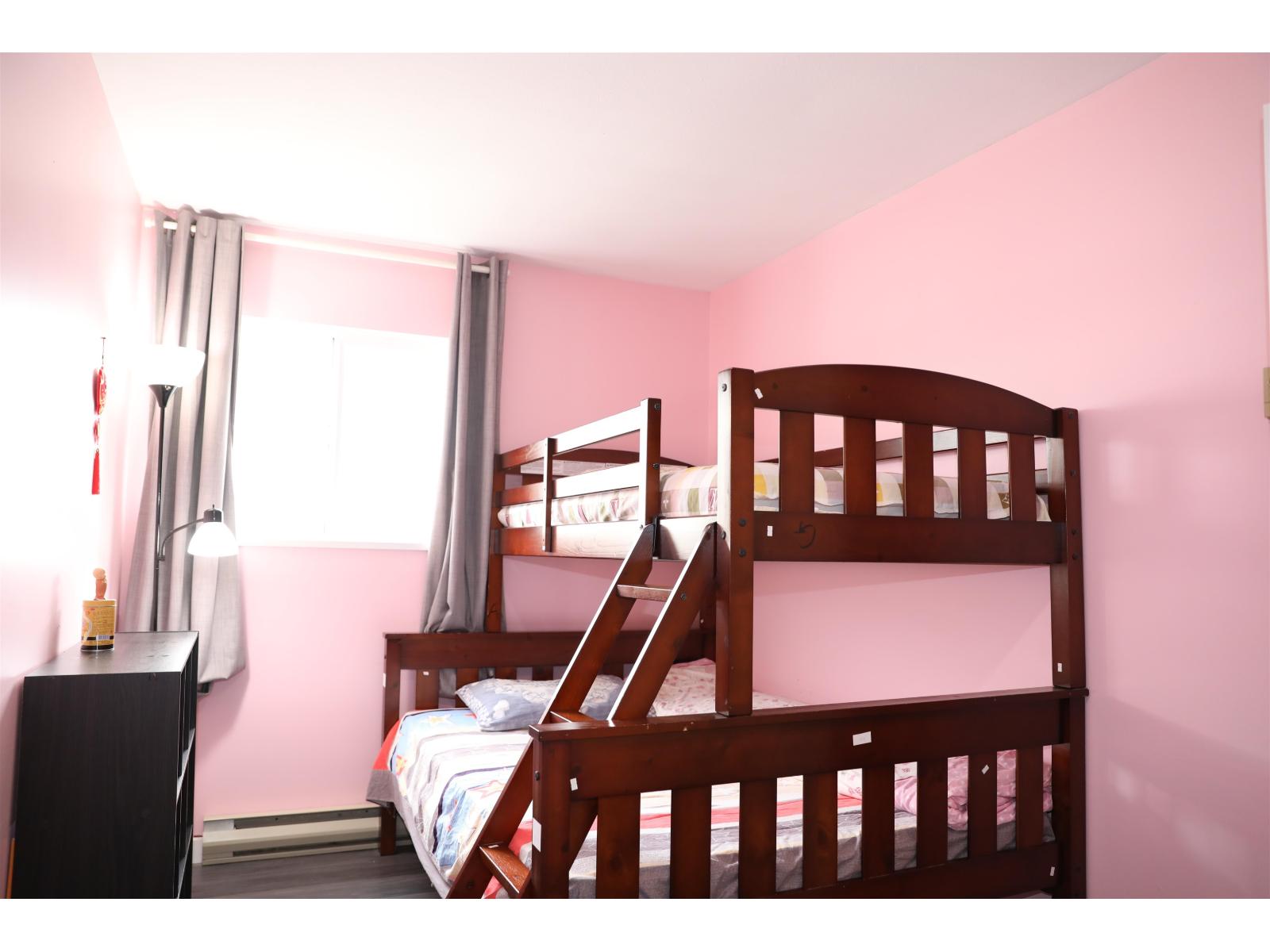 165 10077 156 Street Property Photo 15
