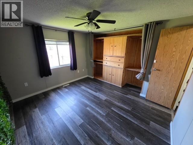 169 9207 82 Street Property Photo 10