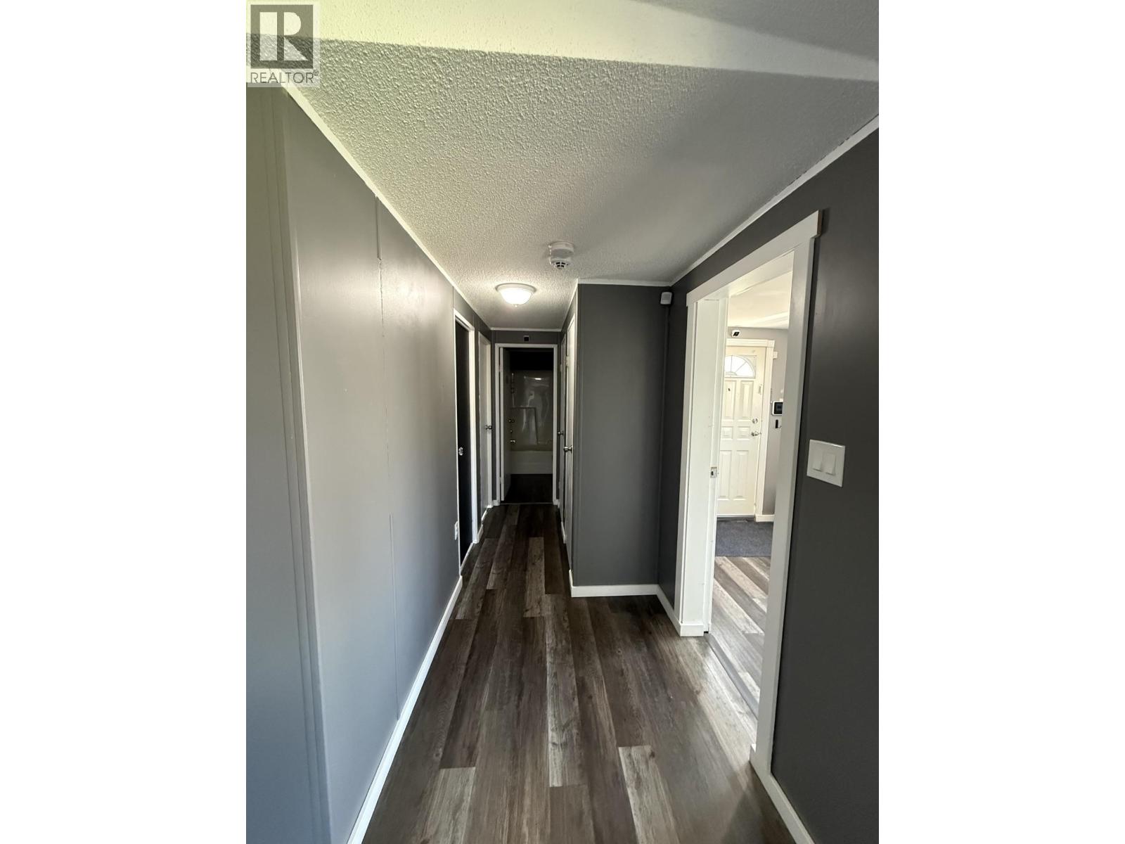 169 9207 82 Street Property Photo 12