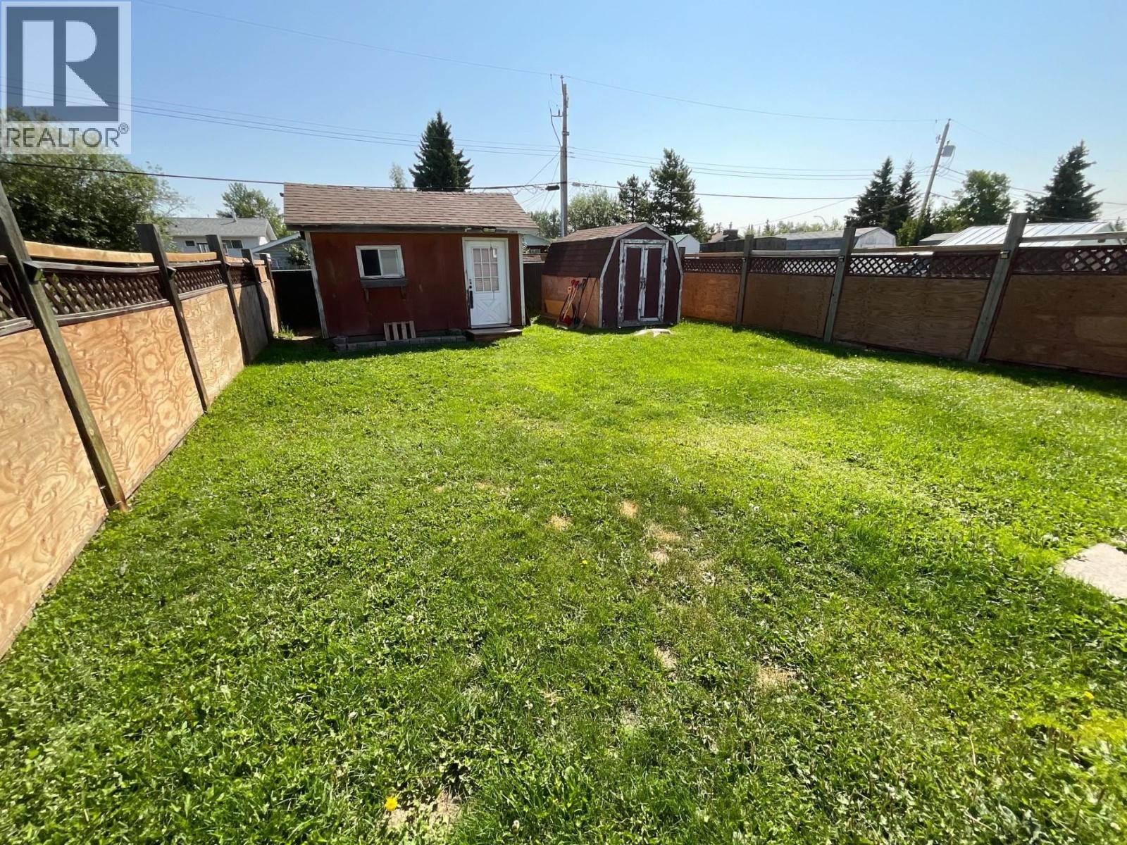169 9207 82 Street Property Photo 20