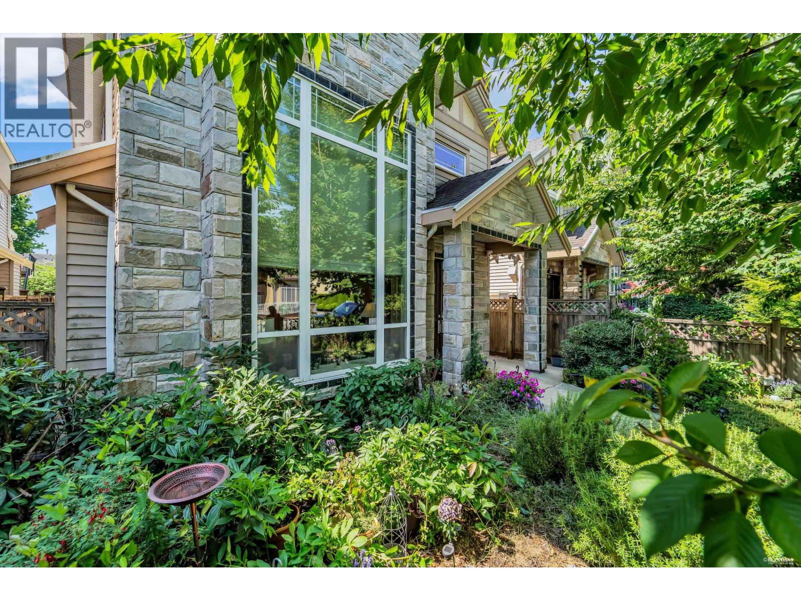 8480 Francis Road Property Photo 3
