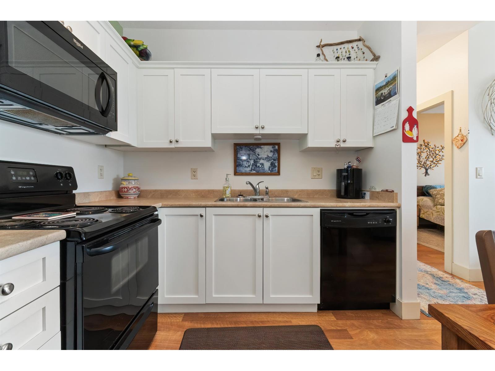 9000 Birch Street #413 Property Photo 11