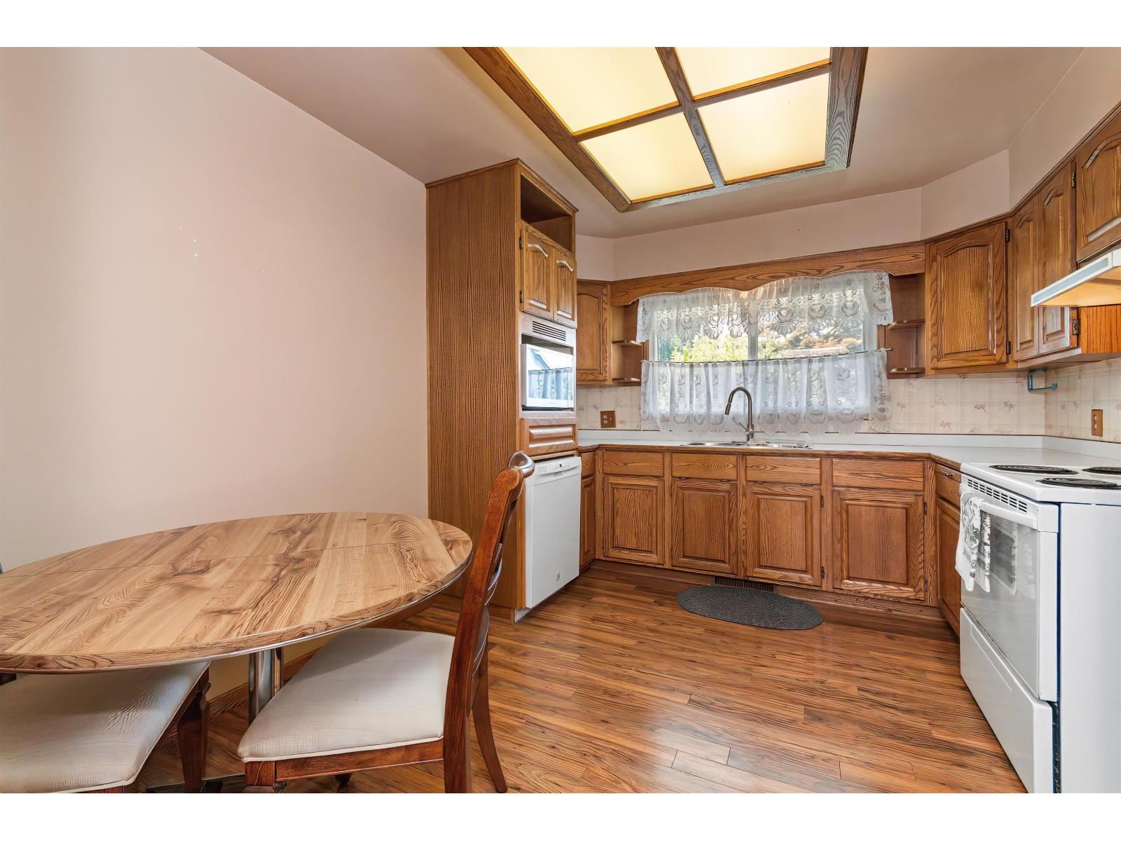 46439 Strathcona Road Property Photo 13