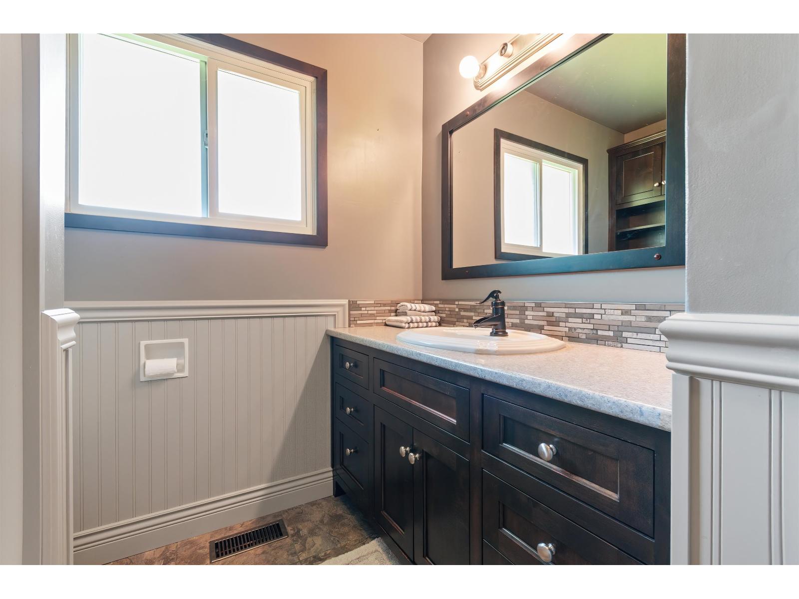 46439 Strathcona Road Property Photo 16