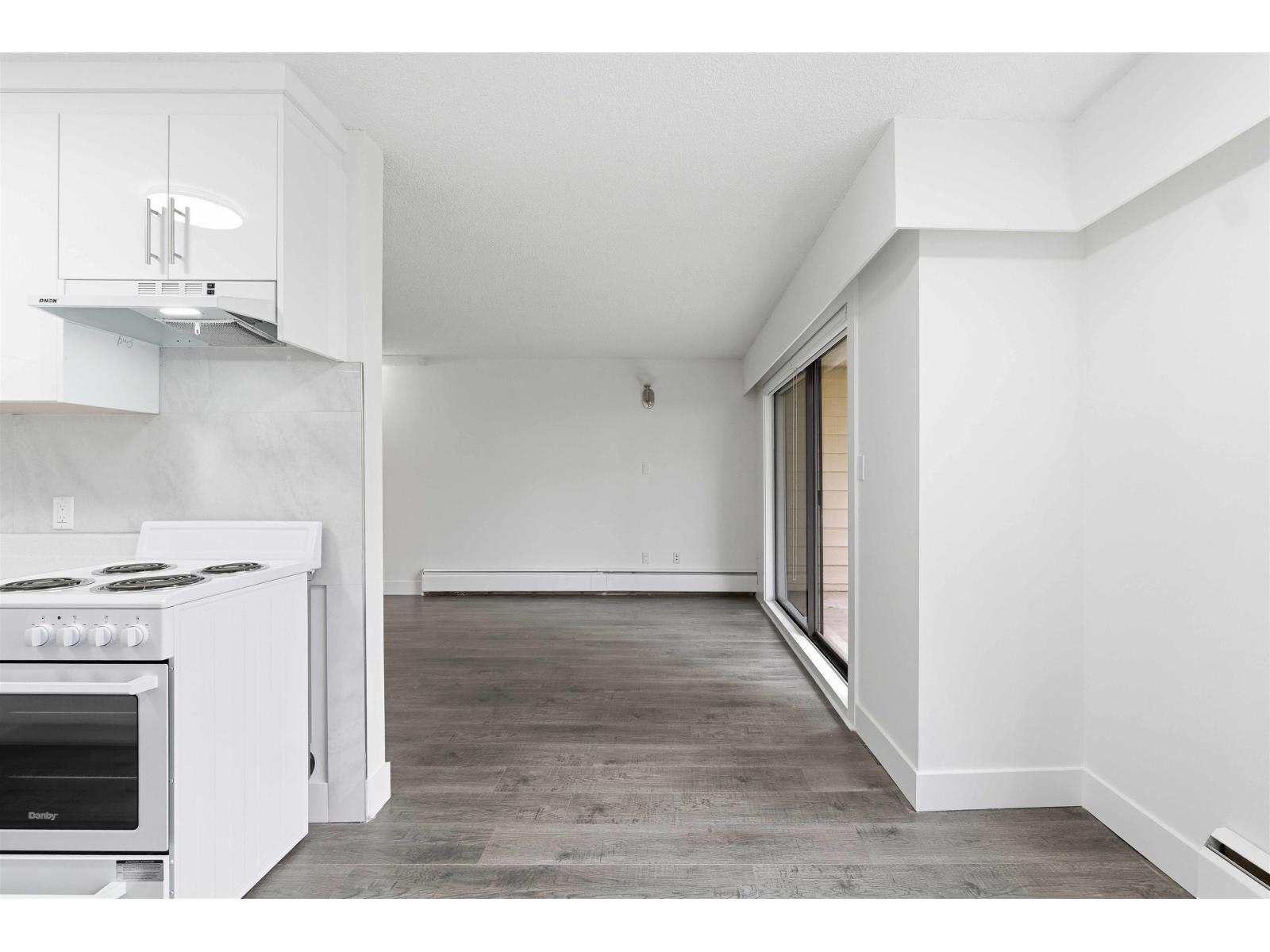 108 1909 Salton Road Property Photo 16