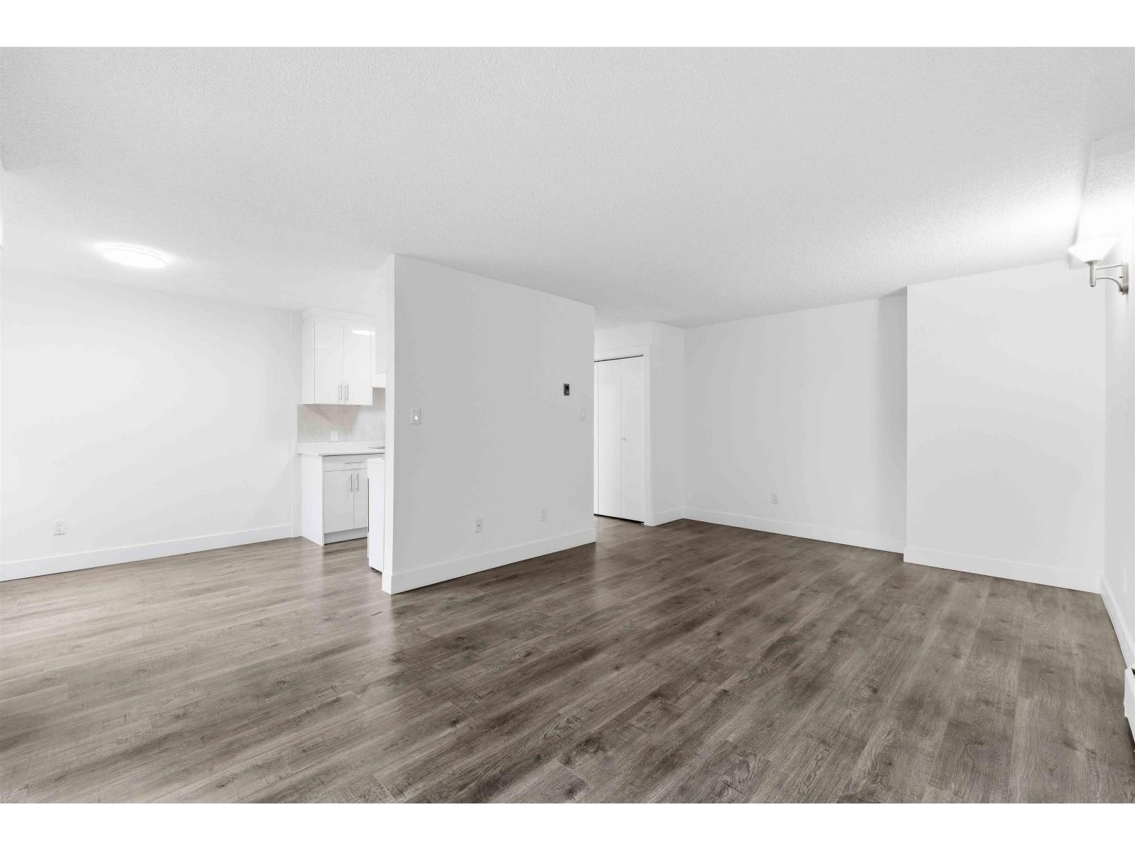 108 1909 Salton Road Property Photo 19