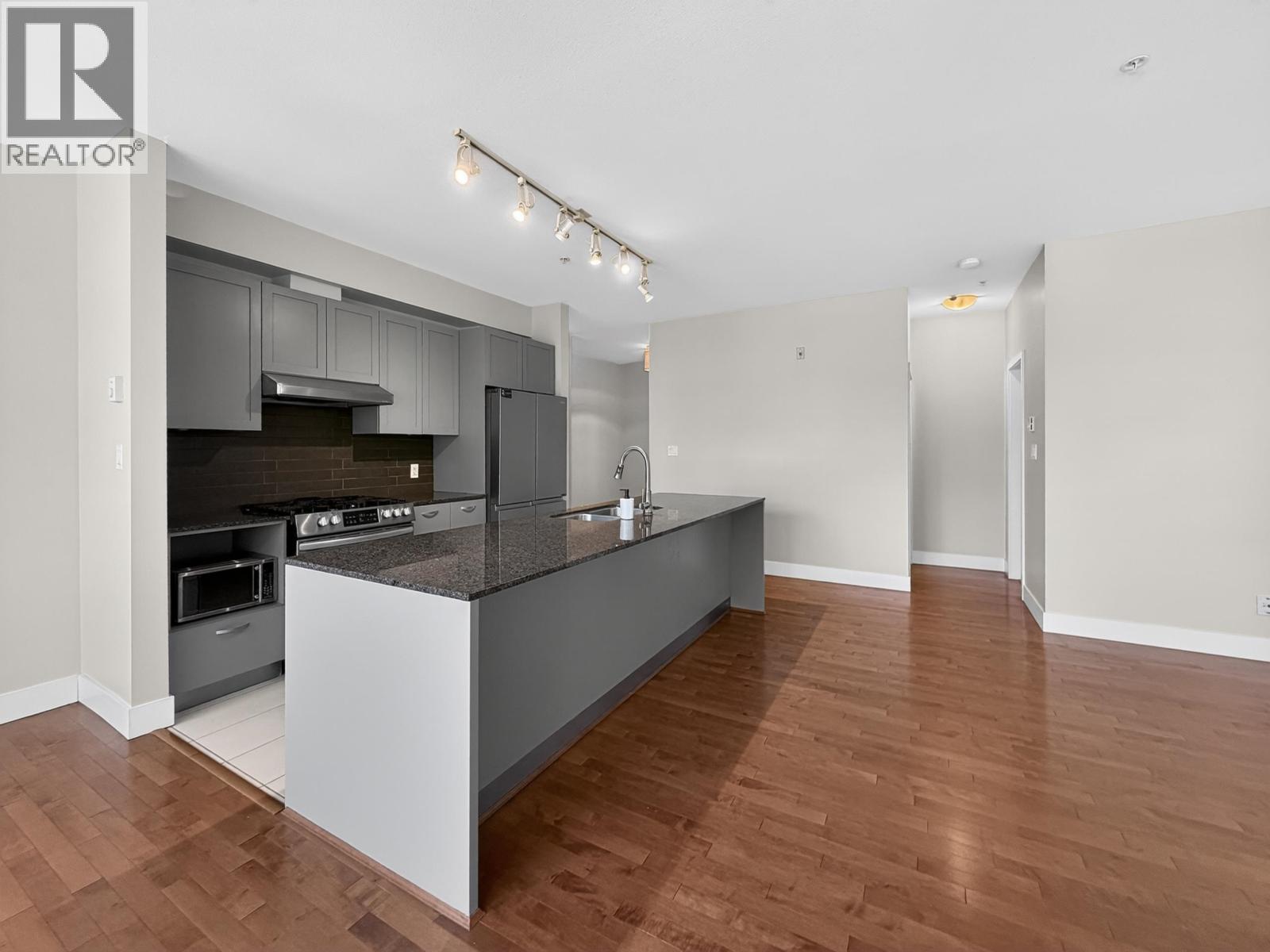 311 5955 Iona Drive Property Photo 8