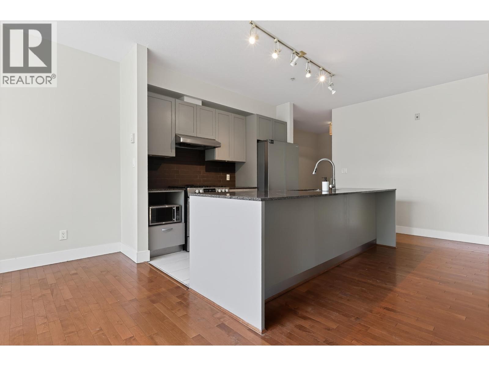 311 5955 Iona Drive Property Photo 12