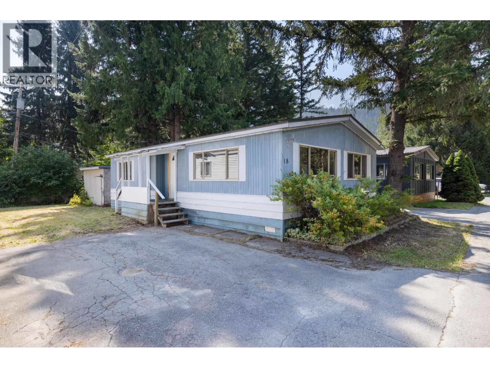 18 7370 HIGHWAY 99 Property Photo 1